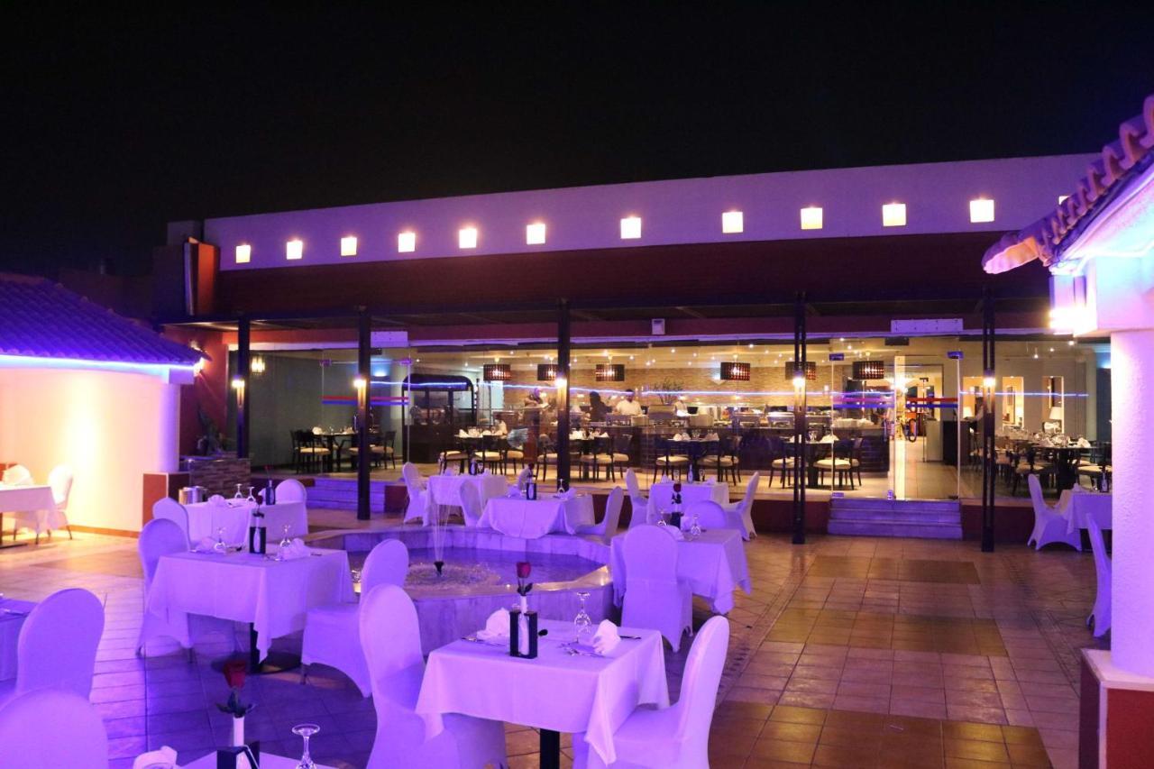 Radisson Blu Hotel, Yanbu Exterior foto